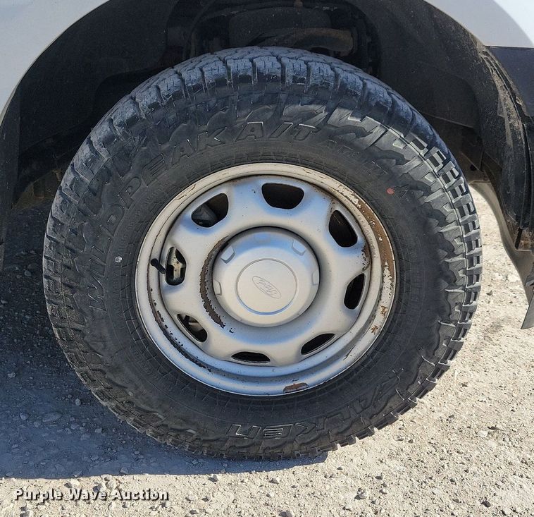 image for item LC9972 2019 Ford F150 XL SuperCab pickup truck