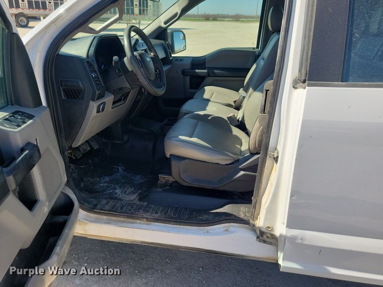 image for item LC9974 2015 Ford F150 XL SuperCab pickup truck