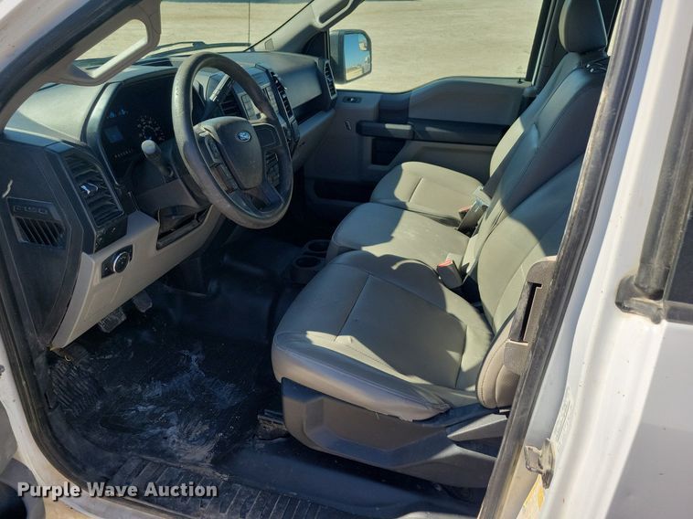 image for item LC9974 2015 Ford F150 XL SuperCab pickup truck