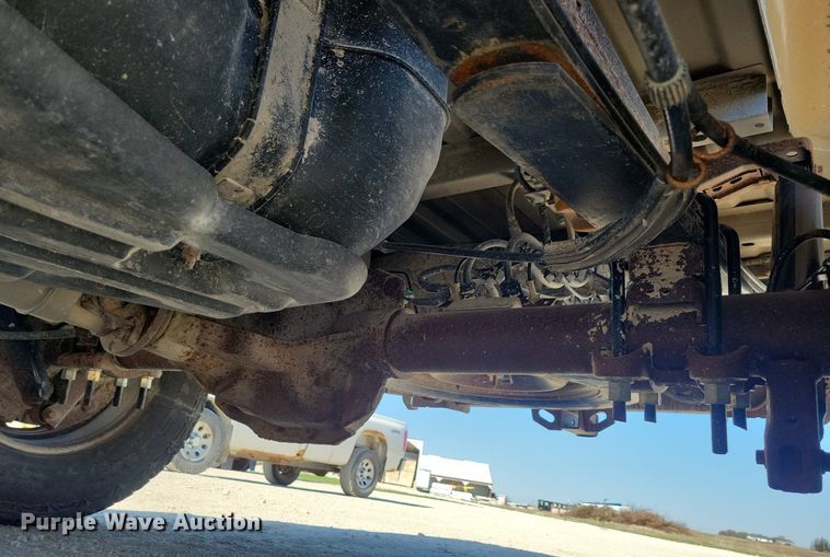 image for item LC9974 2015 Ford F150 XL SuperCab pickup truck