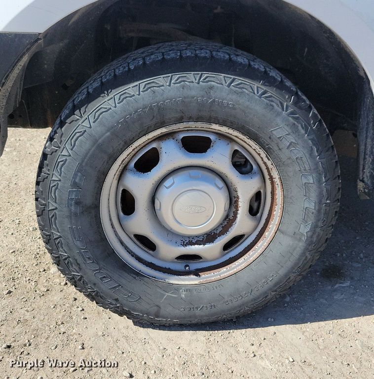 image for item LC9974 2015 Ford F150 XL SuperCab pickup truck