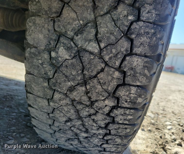 image for item LC9974 2015 Ford F150 XL SuperCab pickup truck