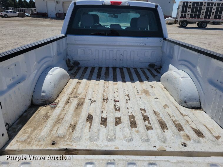 image for item LC9979 2016 Ford F150 XL SuperCab pickup truck