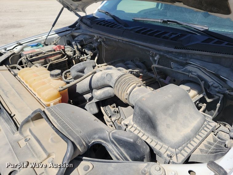 image for item LC9979 2016 Ford F150 XL SuperCab pickup truck