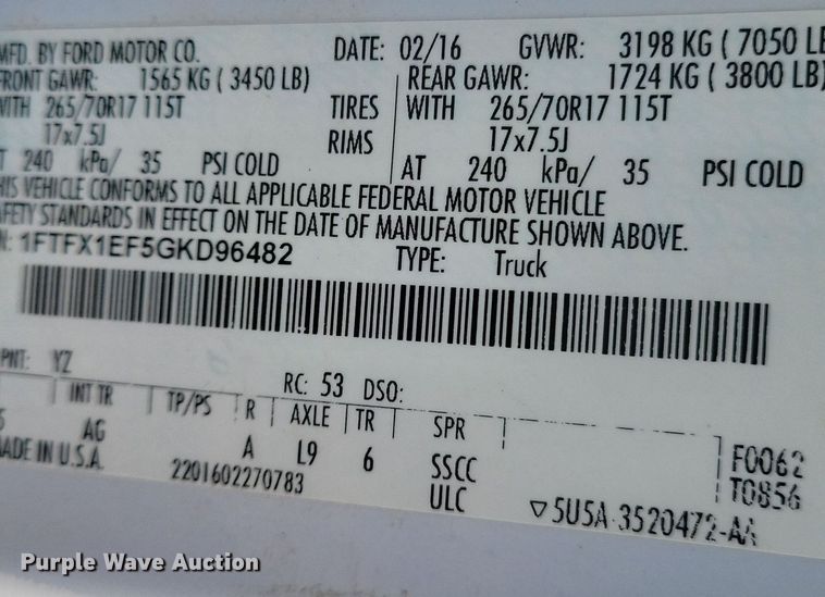 image for item LC9979 2016 Ford F150 XL SuperCab pickup truck