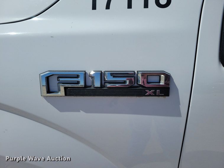 image for item LC9980 2017 Ford F150 XL SuperCab pickup truck