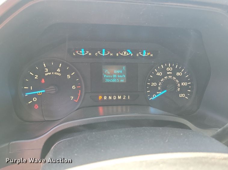 image for item LC9980 2017 Ford F150 XL SuperCab pickup truck