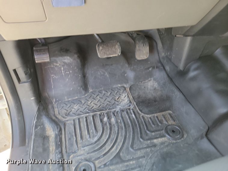 image for item LC9980 2017 Ford F150 XL SuperCab pickup truck