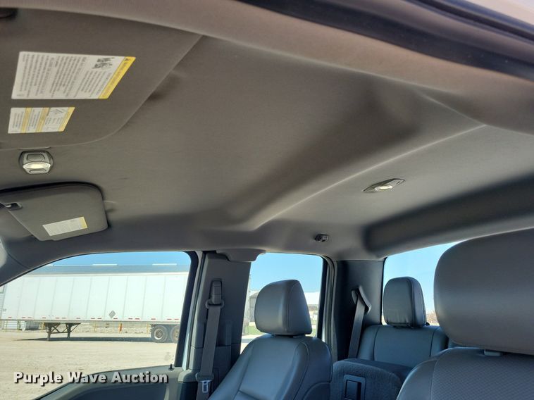 image for item LC9980 2017 Ford F150 XL SuperCab pickup truck