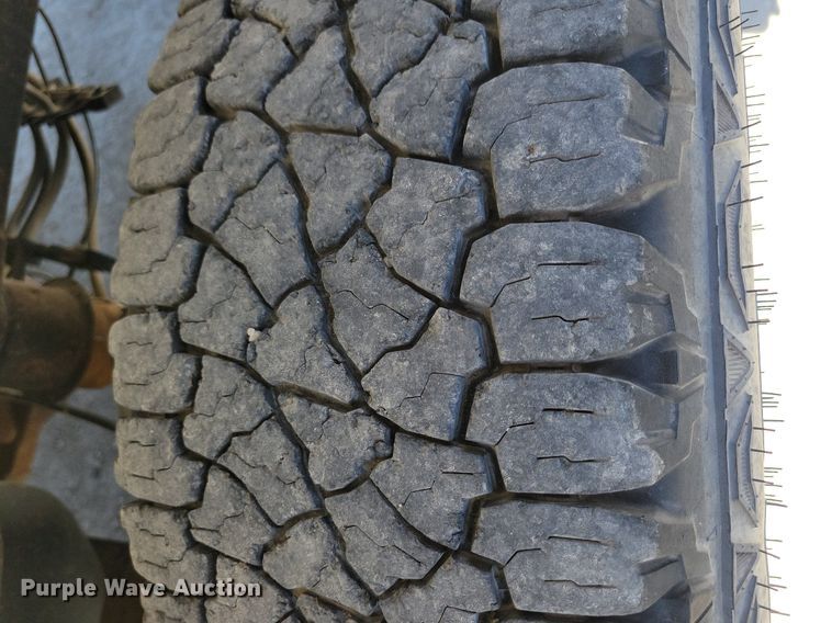 image for item LC9980 2017 Ford F150 XL SuperCab pickup truck