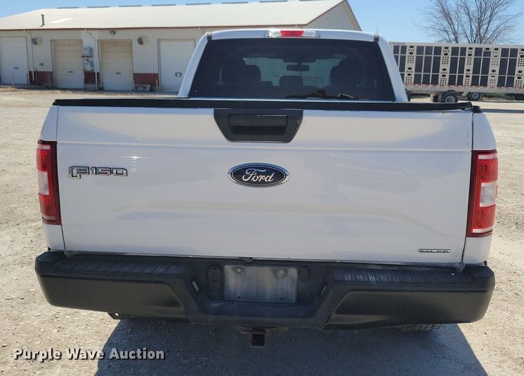 image for item LC9981 2019 Ford F150 XL SuperCab pickup truck