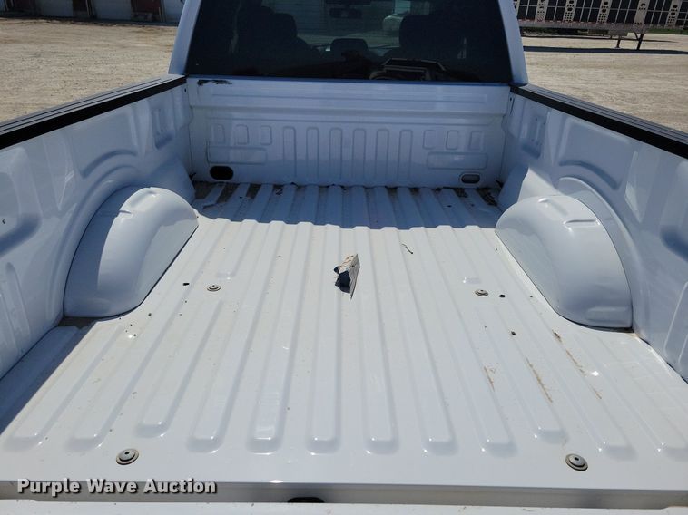 image for item LC9981 2019 Ford F150 XL SuperCab pickup truck