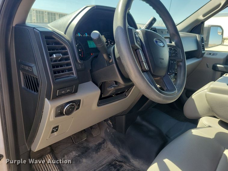 image for item LC9981 2019 Ford F150 XL SuperCab pickup truck