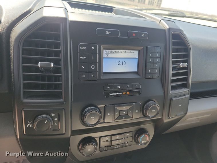 image for item LC9981 2019 Ford F150 XL SuperCab pickup truck