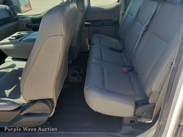 image for item LC9986 2015 Ford F150 XL SuperCab pickup truck