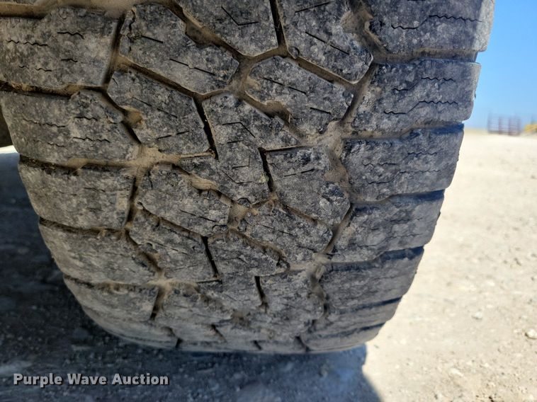 image for item LC9986 2015 Ford F150 XL SuperCab pickup truck