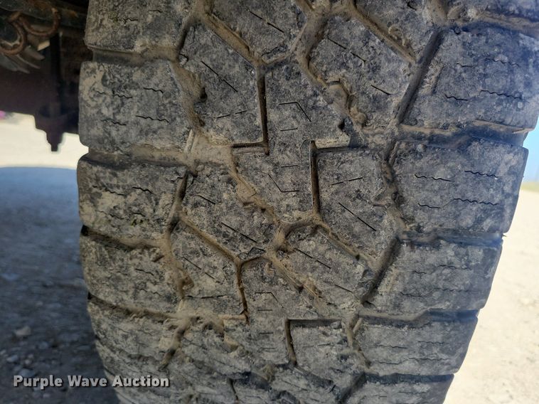 image for item LC9986 2015 Ford F150 XL SuperCab pickup truck