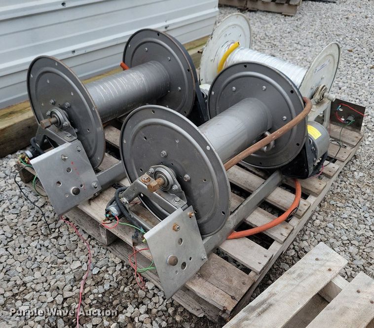 image for item LD9024 (3) Hannay electric hose reels