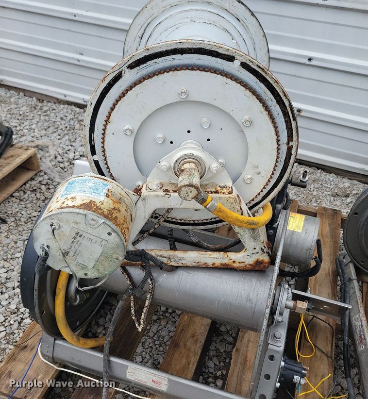 image for item LD9025 (4) Hannay electric hose reels