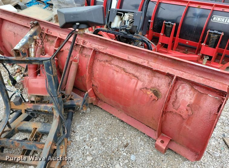 image for item LD9030 Western 9' W snow plow