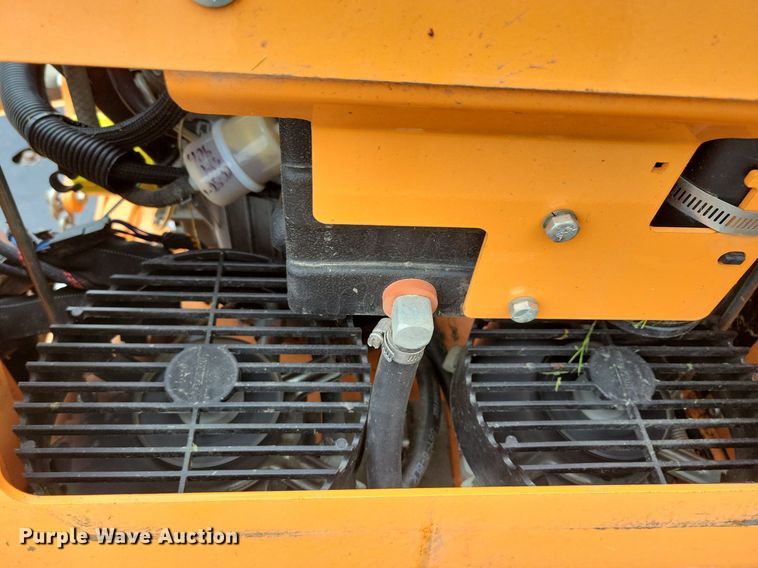 image for item LD9037 Scag V-Ride II ZTR lawn mower