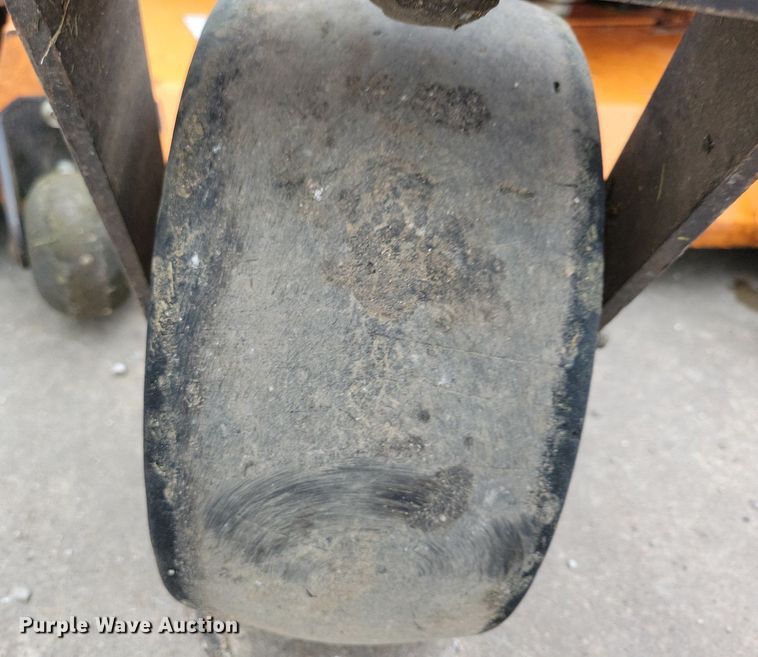 image for item LD9037 Scag V-Ride II ZTR lawn mower