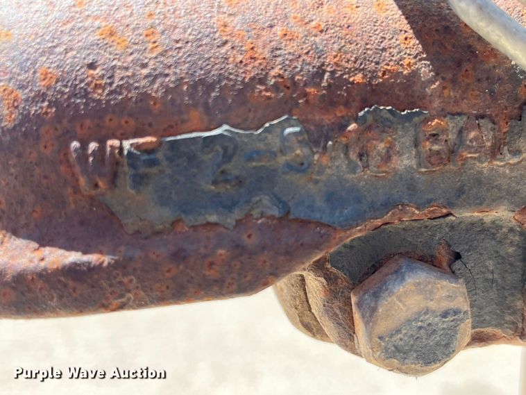 image for item LD9476 2016 Bwise EH18-14HD equipment trailer