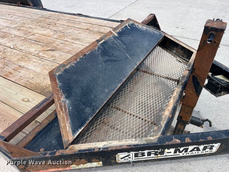 image for item LD9476 2016 Bwise EH18-14HD equipment trailer