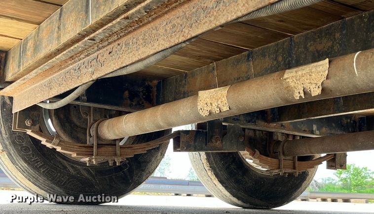 image for item LD9476 2016 Bwise EH18-14HD equipment trailer