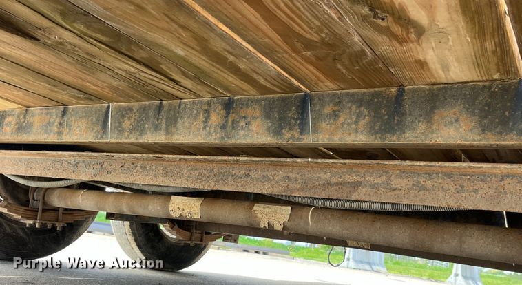 image for item LD9476 2016 Bwise EH18-14HD equipment trailer