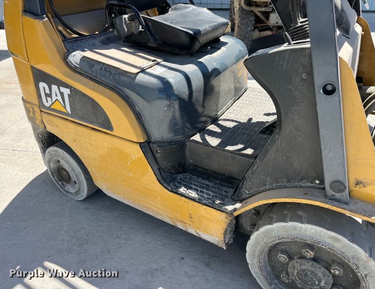 image for item LD9508 Caterpillar C4000 forklift