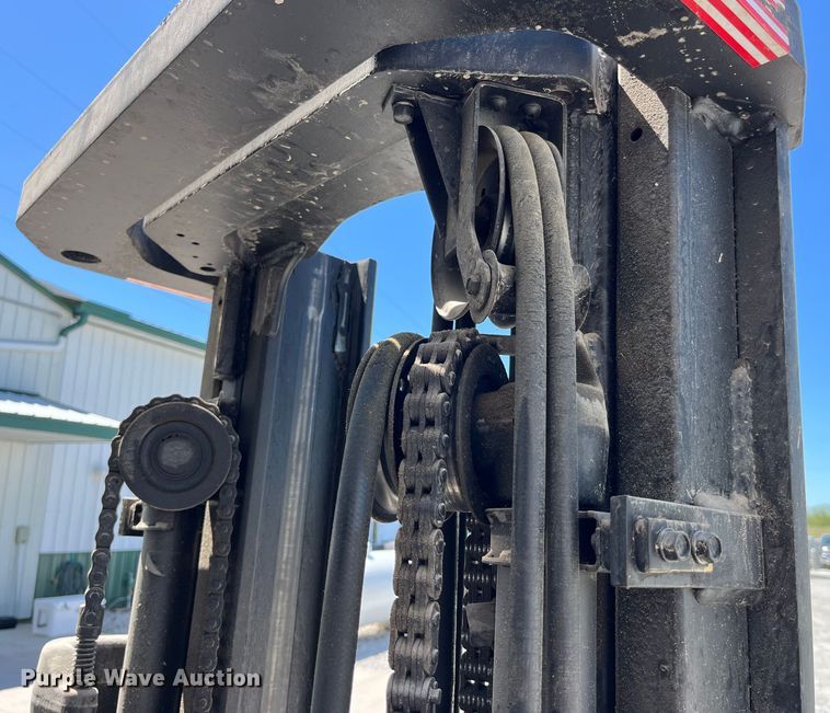 image for item LD9508 Caterpillar C4000 forklift