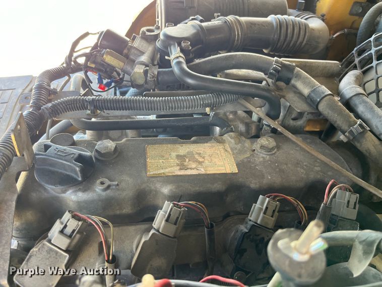 image for item LD9508 Caterpillar C4000 forklift