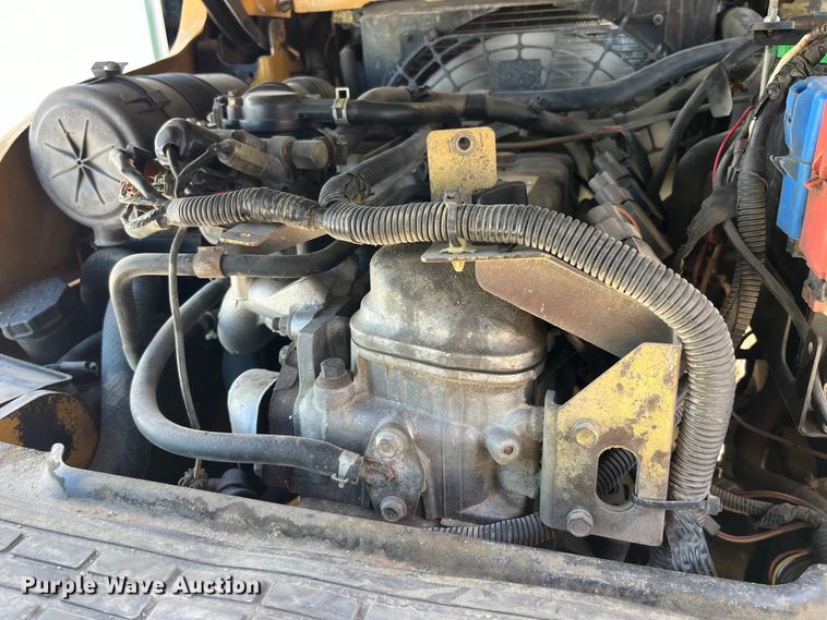 image for item LD9508 Caterpillar C4000 forklift