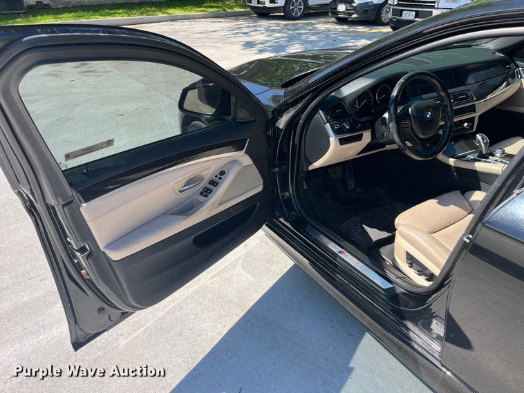 image for item LD9517 2012 BMW 535i XDrive 