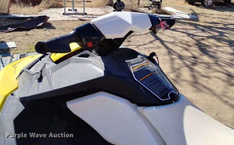 image for item LN9994 2015 SeaDoo Spark personal watercraft