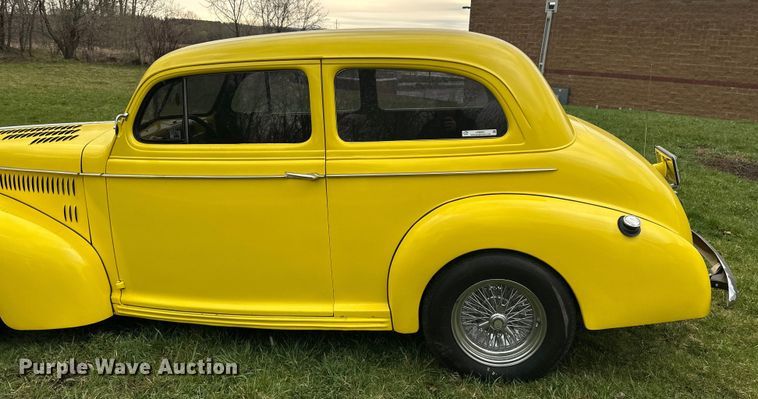 image for item LR9301 1940 Studebaker coupe