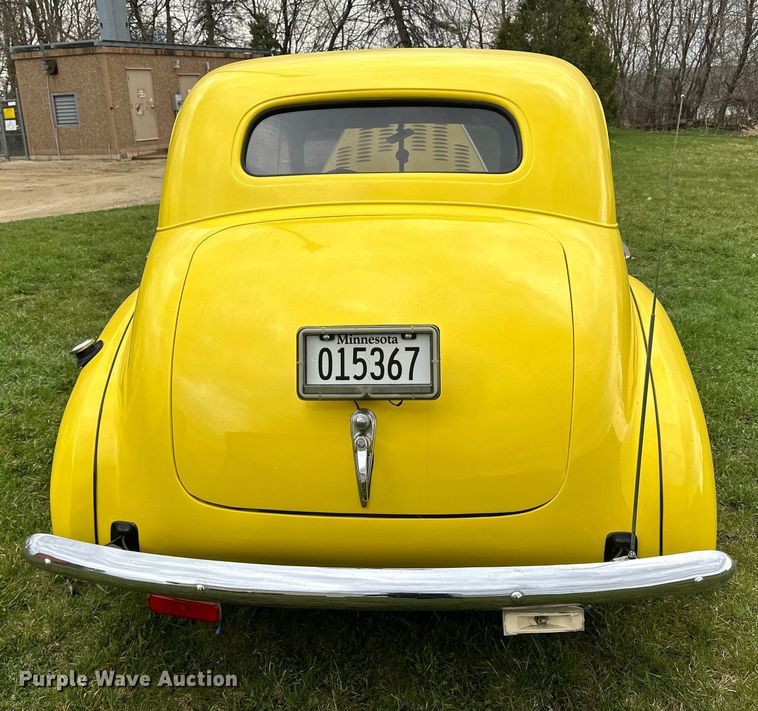 image for item LR9301 1940 Studebaker coupe