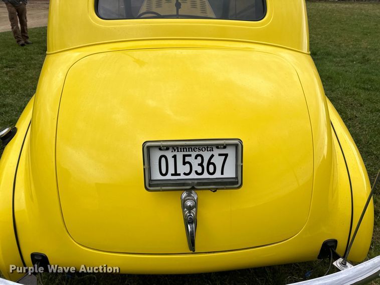 image for item LR9301 1940 Studebaker coupe