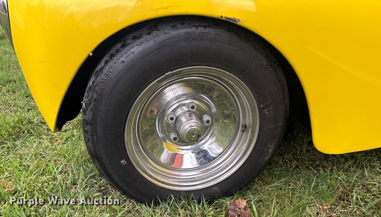 image for item LR9301 1940 Studebaker coupe