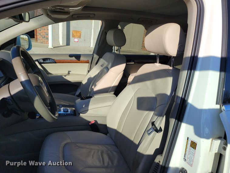 image for item MQ9684 2008 Audi Q7 SUV