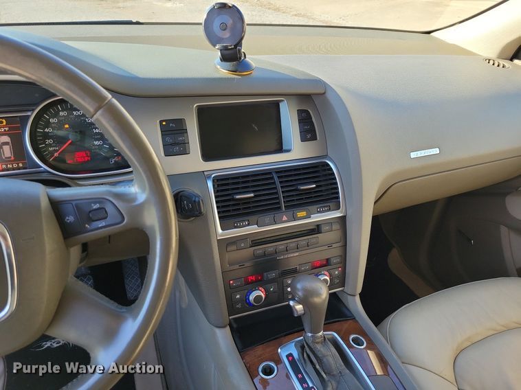 image for item MQ9684 2008 Audi Q7 SUV