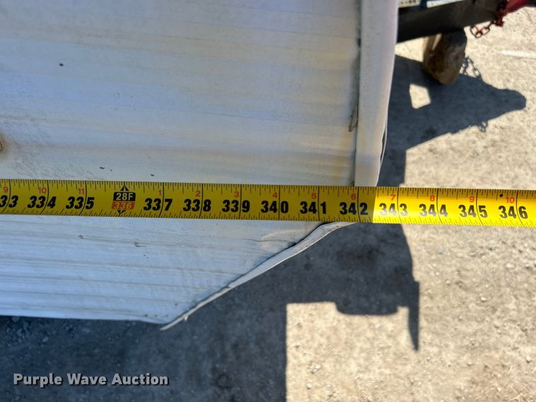 image for item NB9339 2006 Pilgrim International  travel trailer