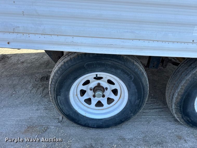 image for item NB9339 2006 Pilgrim International  travel trailer