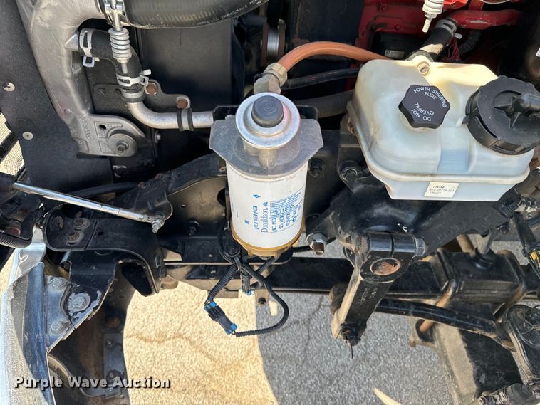 image for item ND9226 2015 Freightliner Business Class M2 shuttle bus