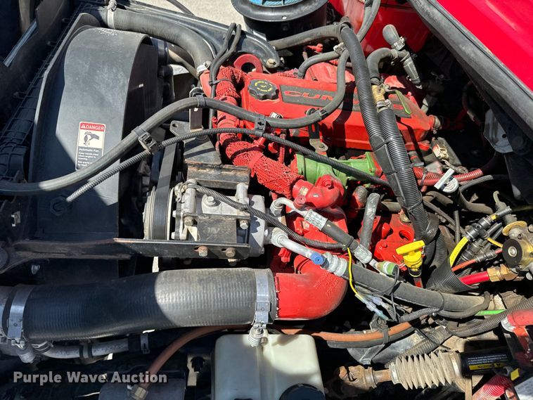 image for item ND9226 2015 Freightliner Business Class M2 shuttle bus