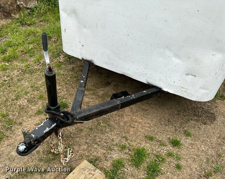 image for item ND9227 1997 W-W enclosed cargo trailer