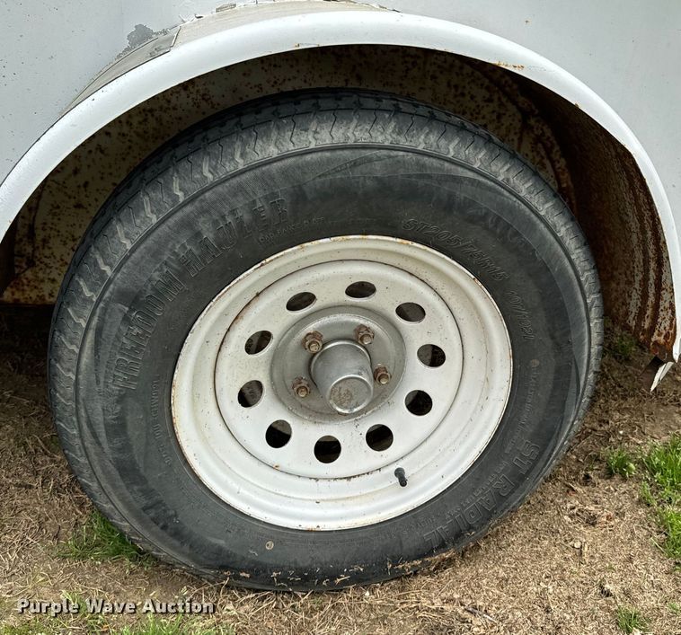 image for item ND9227 1997 W-W enclosed cargo trailer