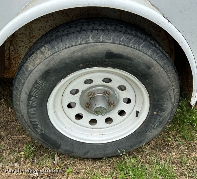 image for item ND9227 1997 W-W enclosed cargo trailer