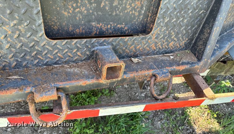 image for item ND9251 Flatbed